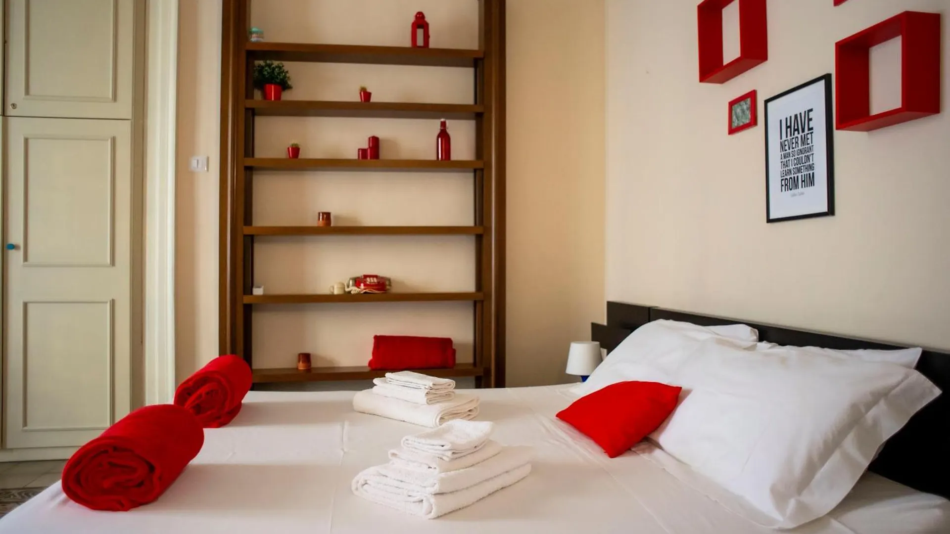 Mitha'S Rooms Catânia Itália