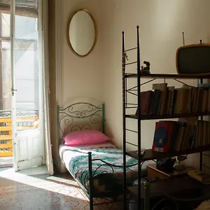 Casa Verdi - House Of Travelers Penzion